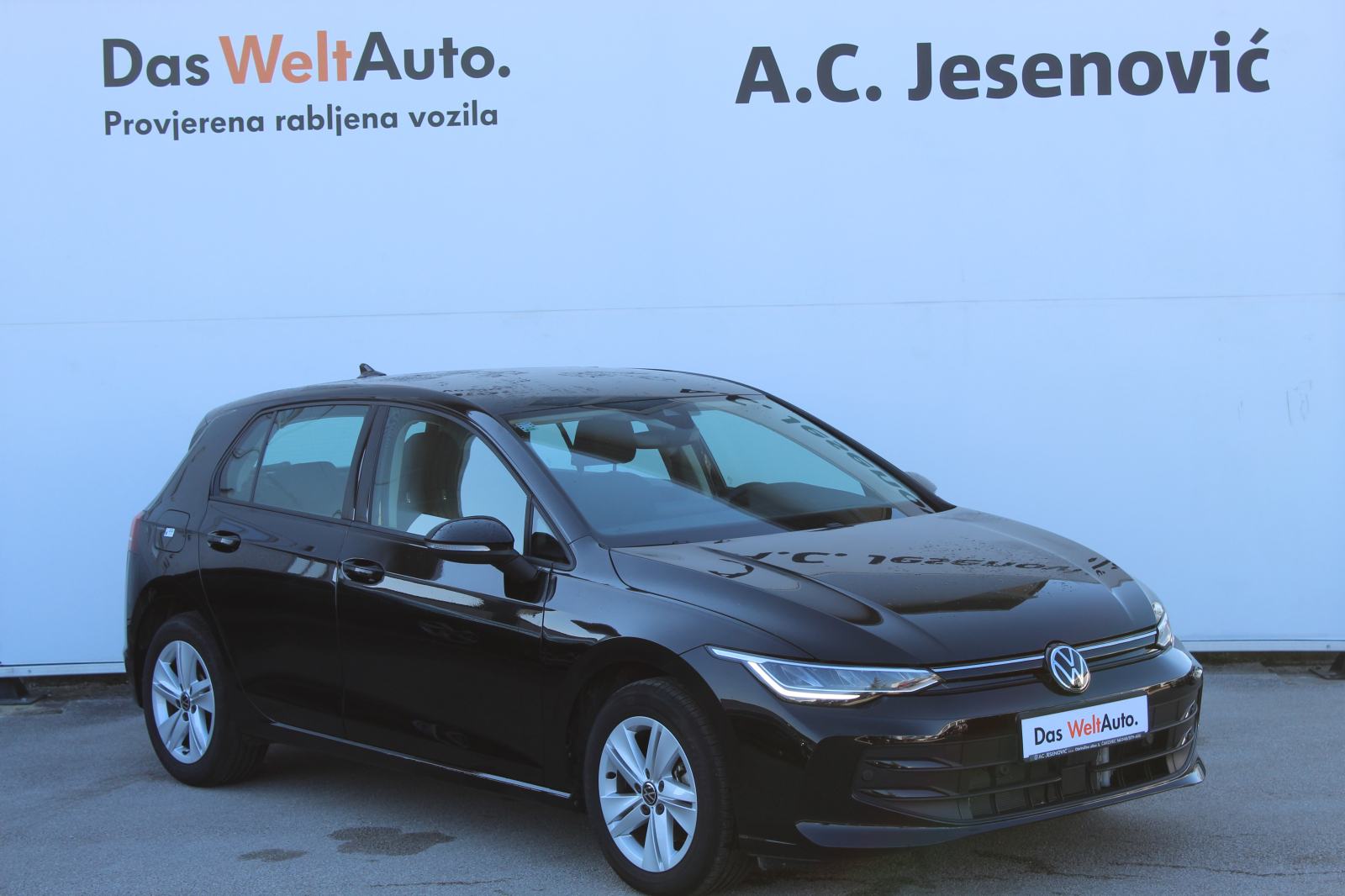 VW Golf 8 1,5 TSI, fotografija 3