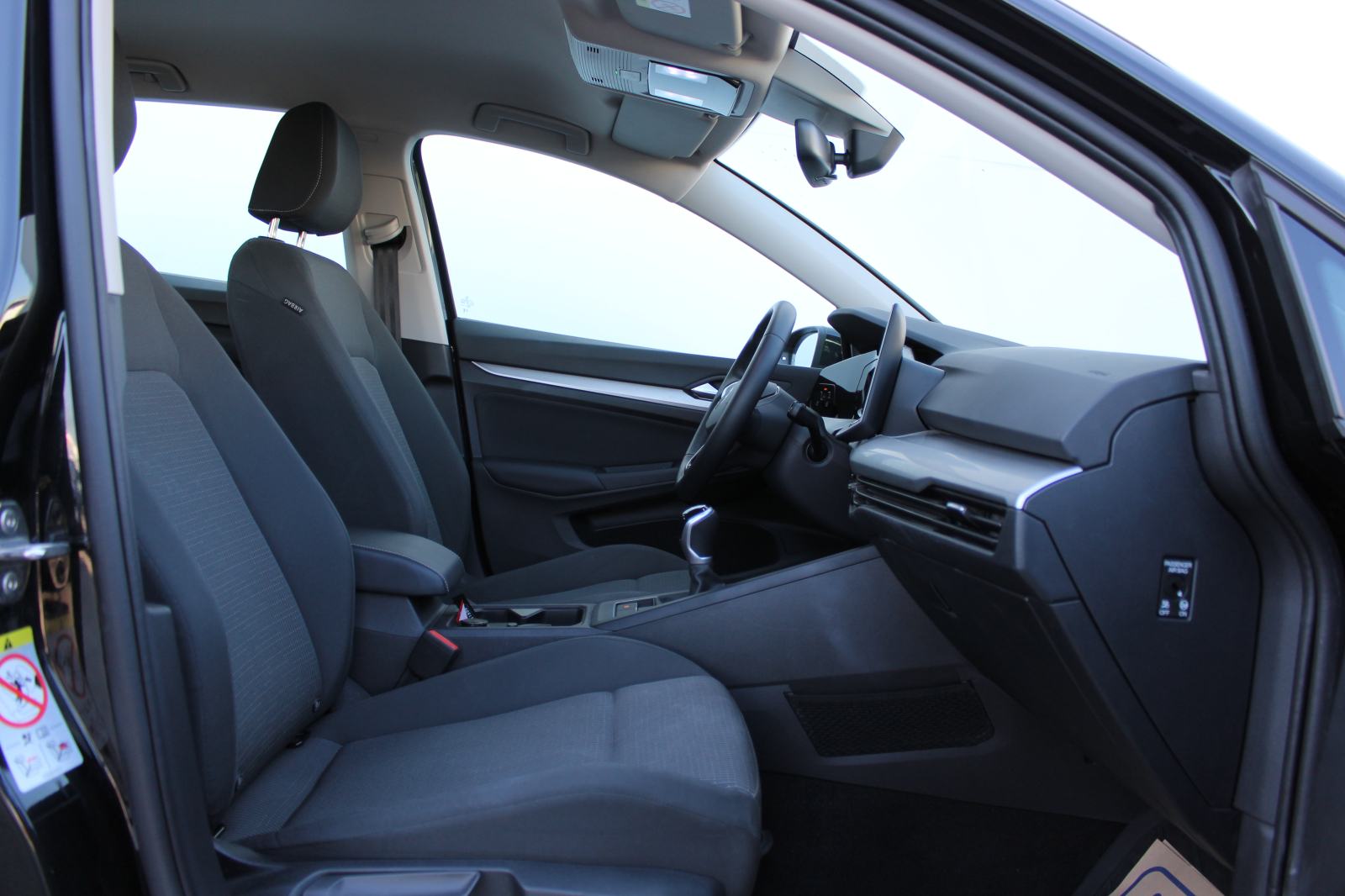 VW Golf 8 1,5 TSI, fotografija 12
