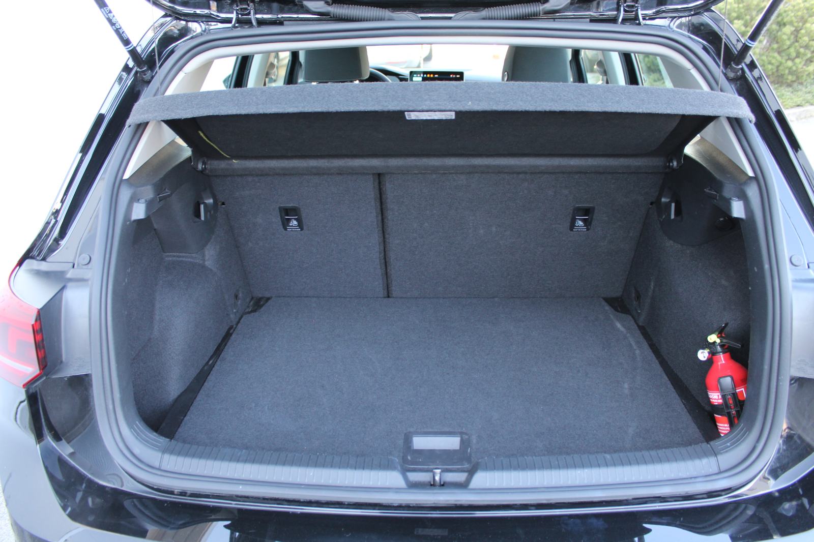 VW Golf 8 1,5 TSI, fotografija 14