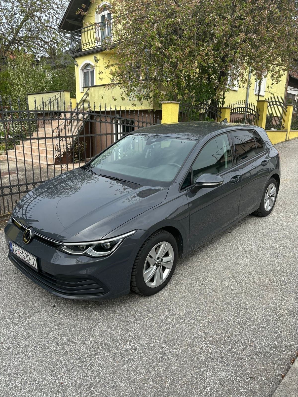 VW Golf 8 1,5 TSI Life, fotografija 6