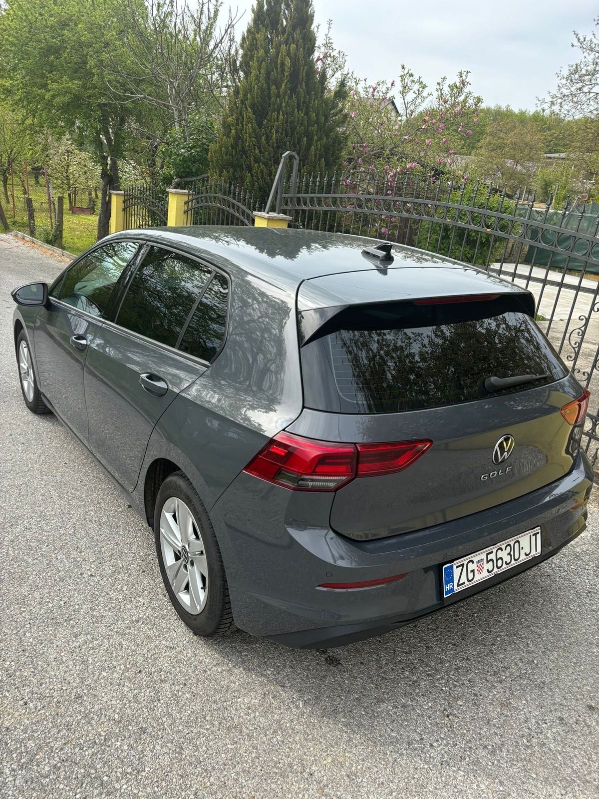 VW Golf 8 1,5 TSI Life, fotografija 7