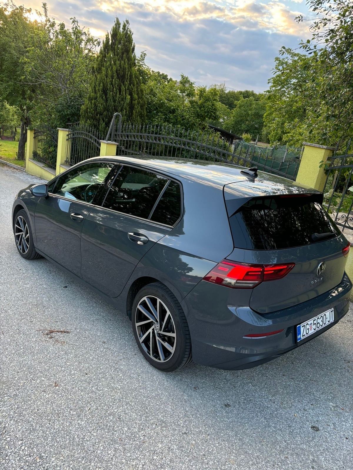 VW Golf 8 1,5 TSI Life, fotografija 5