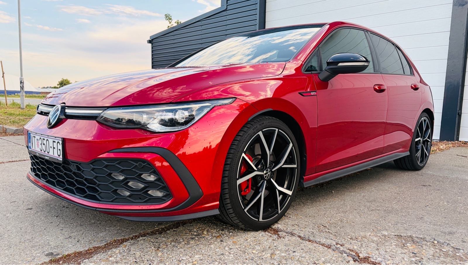 VW Golf 8 2,0 GTI automatik, fotografija 15