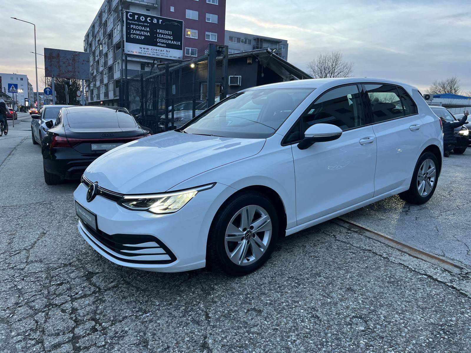 VW Golf 8 2,0 TDI 1.VL Nije uvoz - Tvorničko jamstvo, fotografija 3