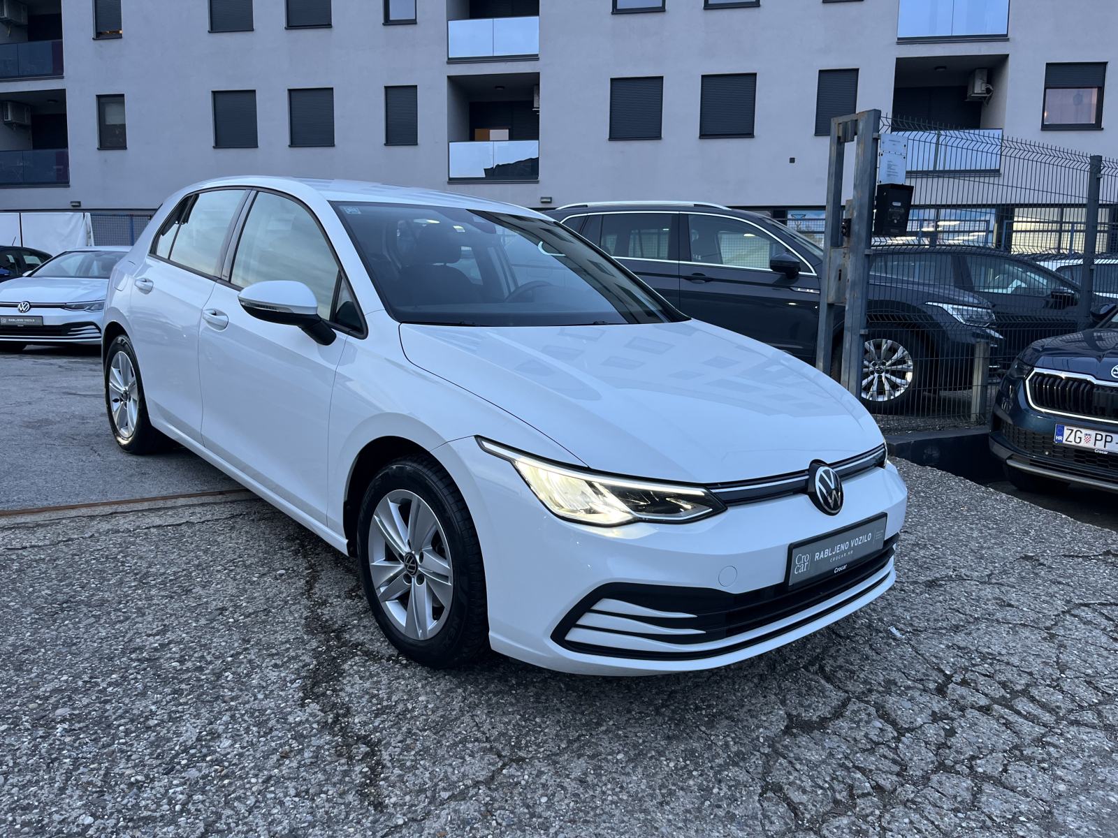 VW Golf 8 2,0 TDI 1.VL Nije uvoz - Tvorničko jamstvo, fotografija 1
