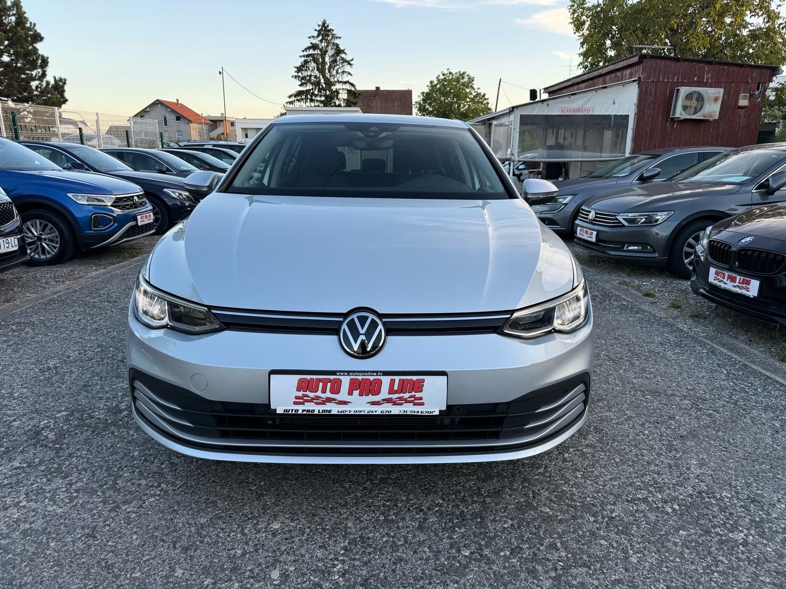 VW Golf 8 2.0 TDI - 1. Vlasnik - 117.000 km - 2023. Godina, fotografija 8