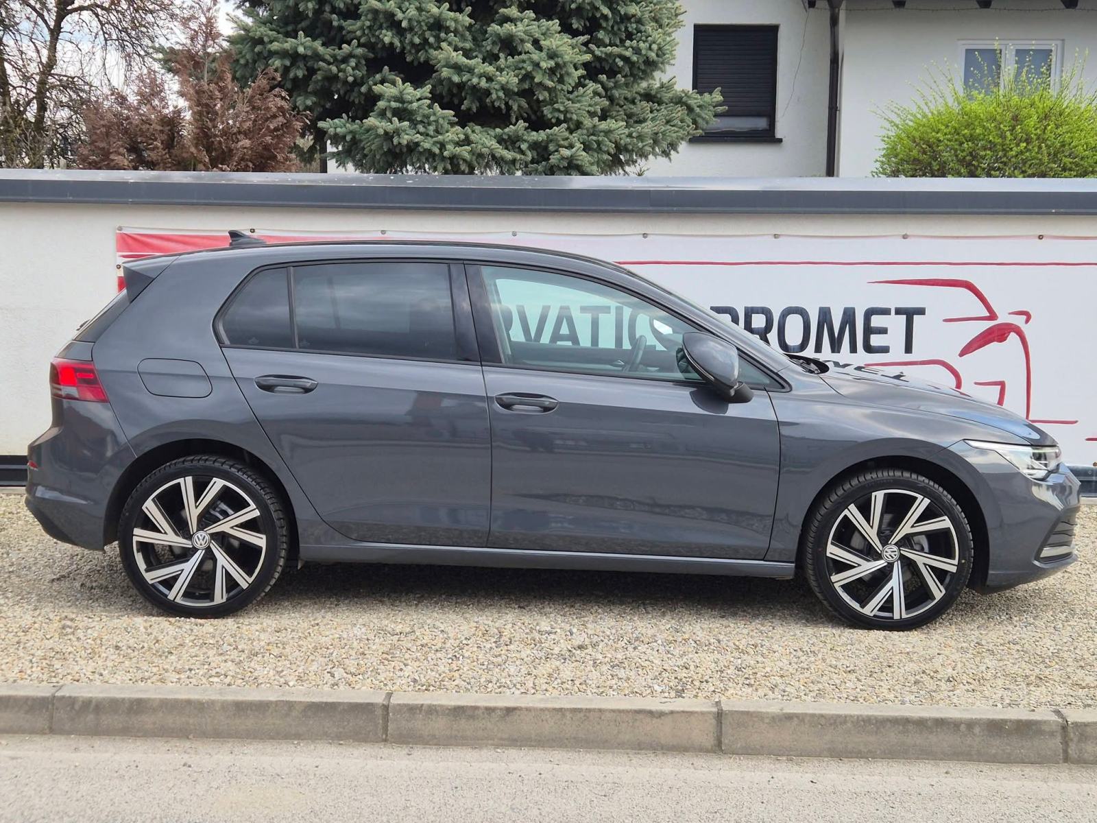 VW Golf 8 2,0 TDI,113.000 tkm,reg 2/27,ko novi,topp stanje,atraktivan, fotografija 7