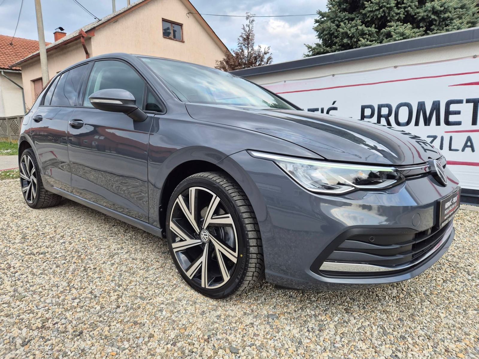 VW Golf 8 2,0 TDI,113.000 tkm,reg 2/27,ko novi,topp stanje,atraktivan, fotografija 2