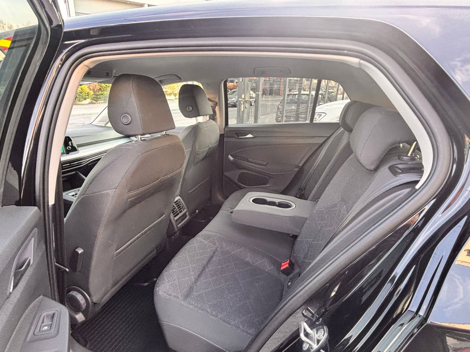 VW Golf 8 2,0 TDI 150 KS Automatik LIFE 1.VL Nije uvoz Jamstvo 1G, fotografija 10