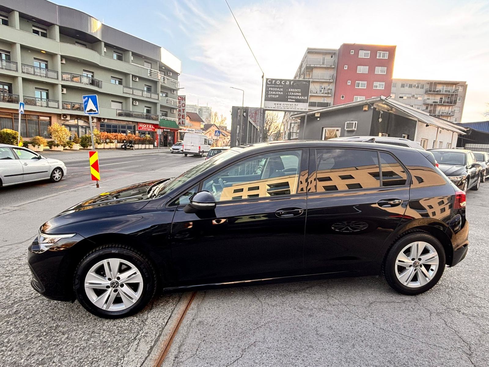 VW Golf 8 2,0 TDI 150 KS Automatik LIFE 1.VL Nije uvoz Jamstvo 1G, fotografija 4