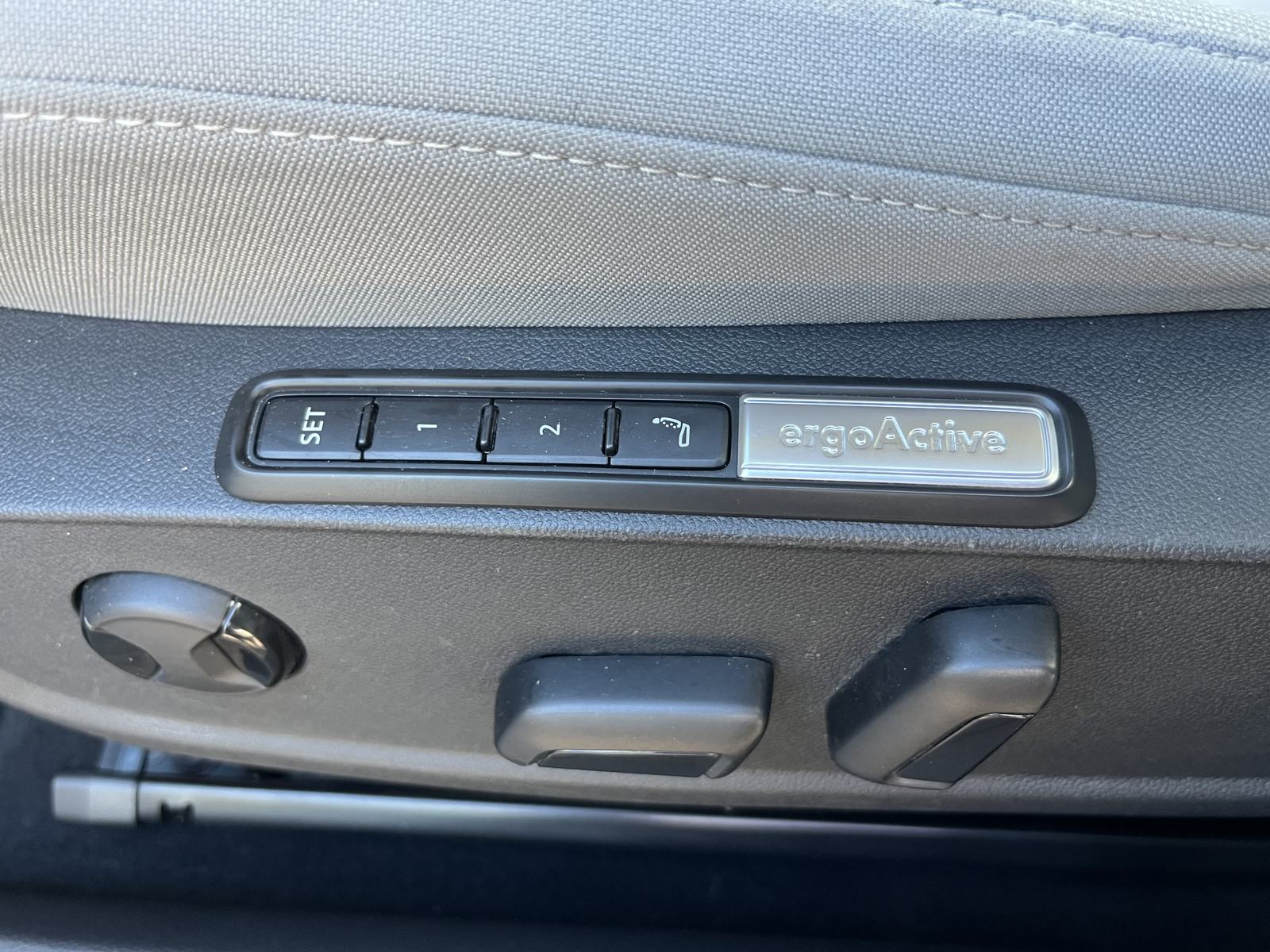 VW Golf 8 2,0 TDI 150 KS Style NAVI,LED 1.VL Nije uvoz Jamstvo 1G, fotografija 13