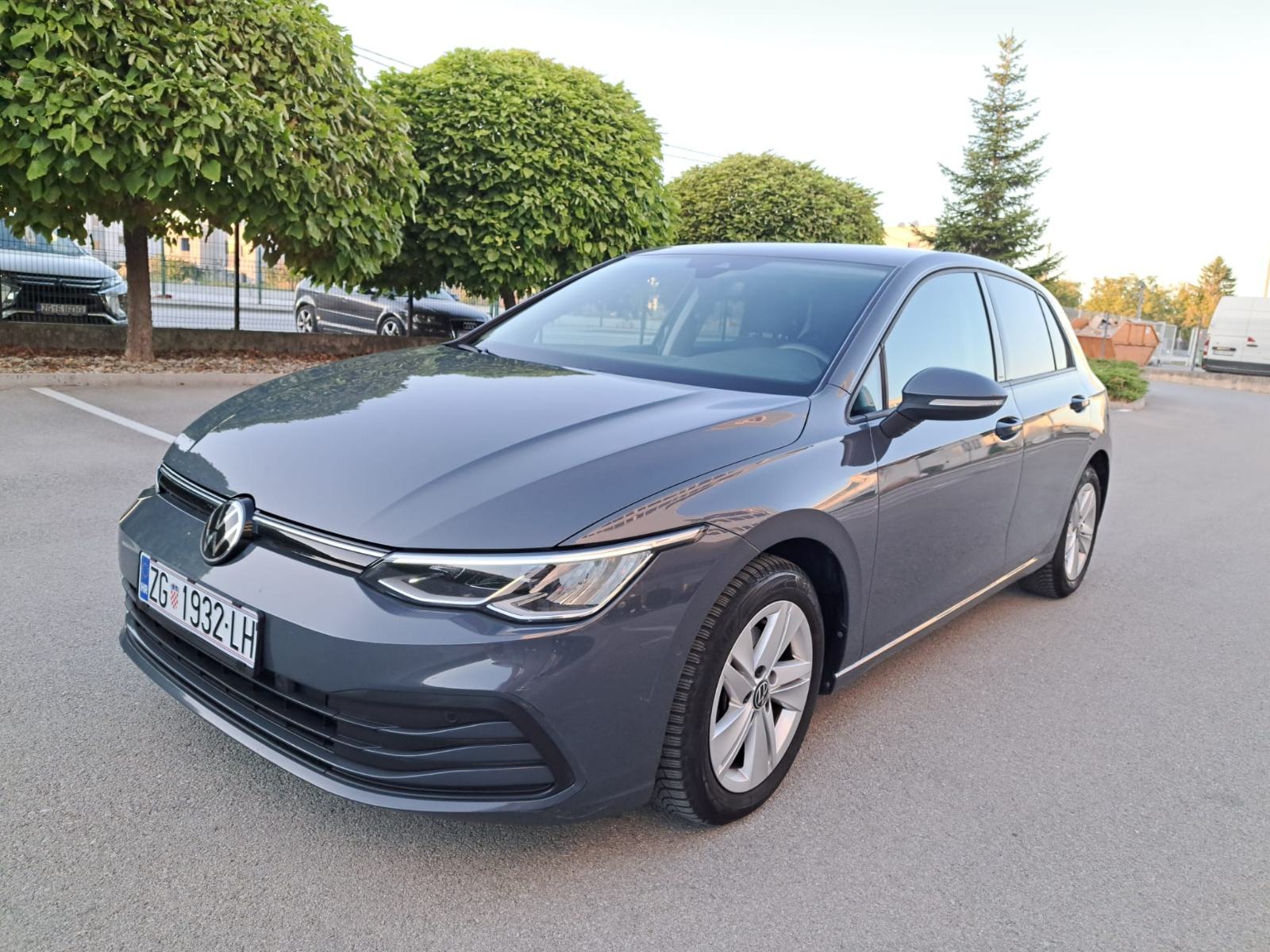 VW Golf 8 2,0 TDI ,150ks, automatik, fotografija 1