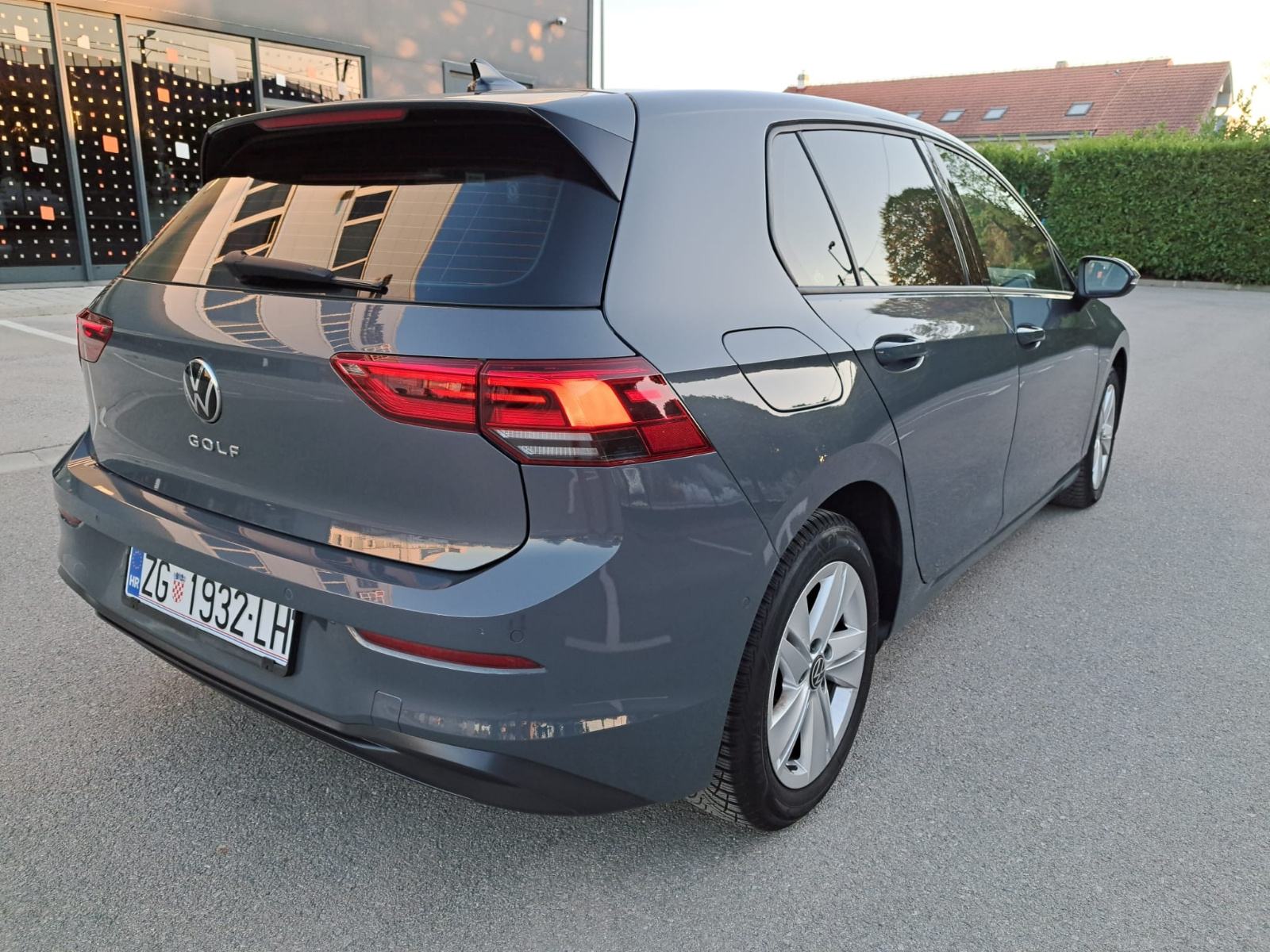 VW Golf 8 2,0 TDI ,150ks, automatik, fotografija 5