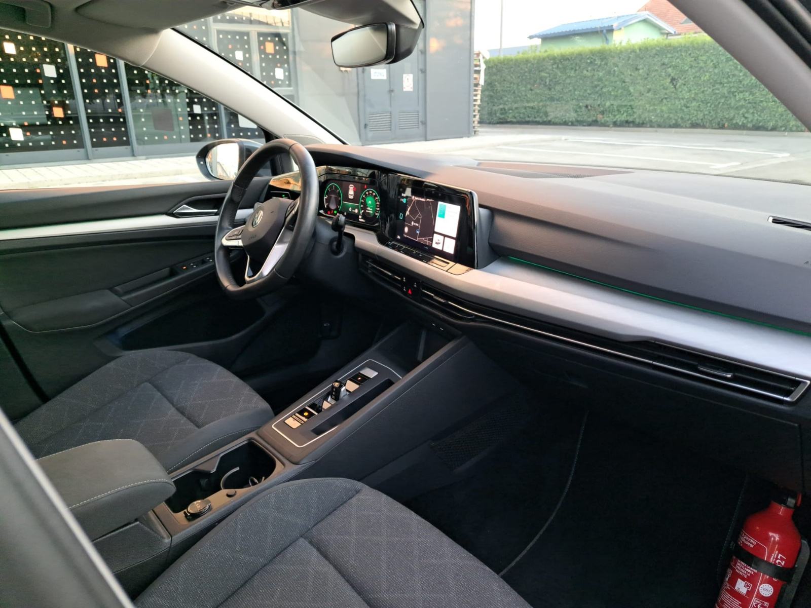 VW Golf 8 2,0 TDI ,150ks, automatik, fotografija 12