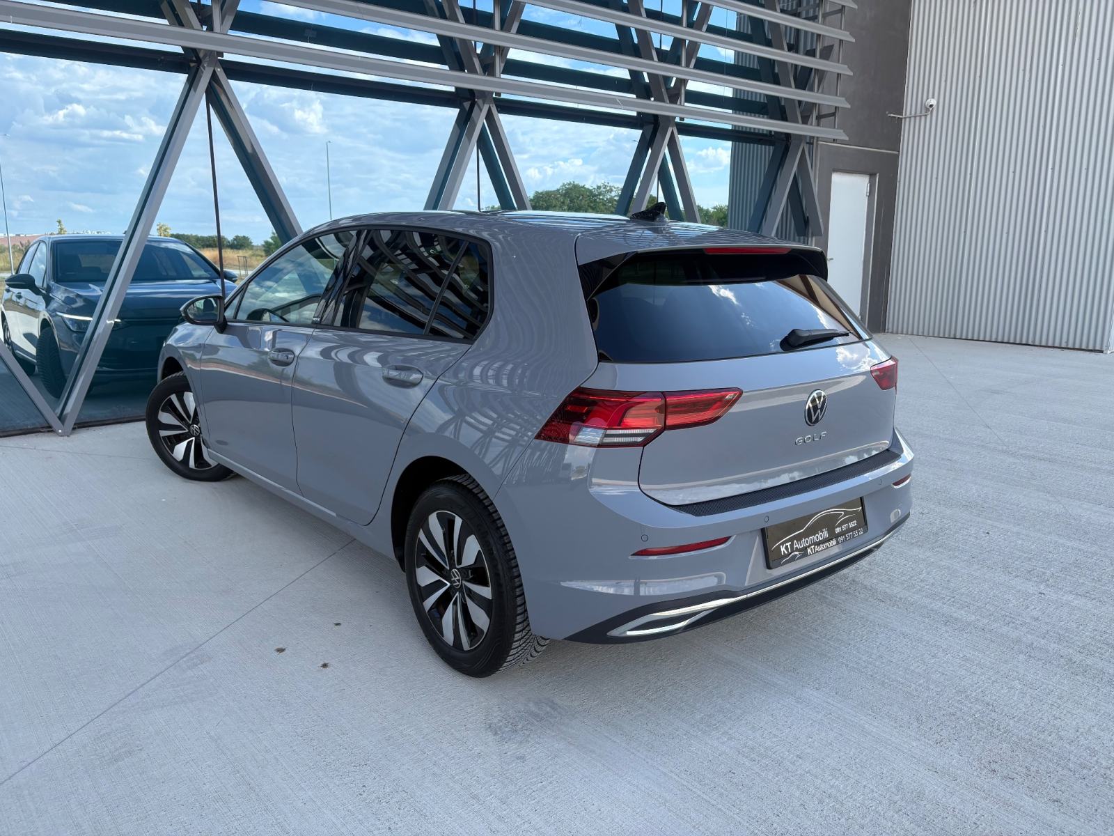 VW Golf 8 2.0 TDI 2023 65 000 km Move, fotografija 7