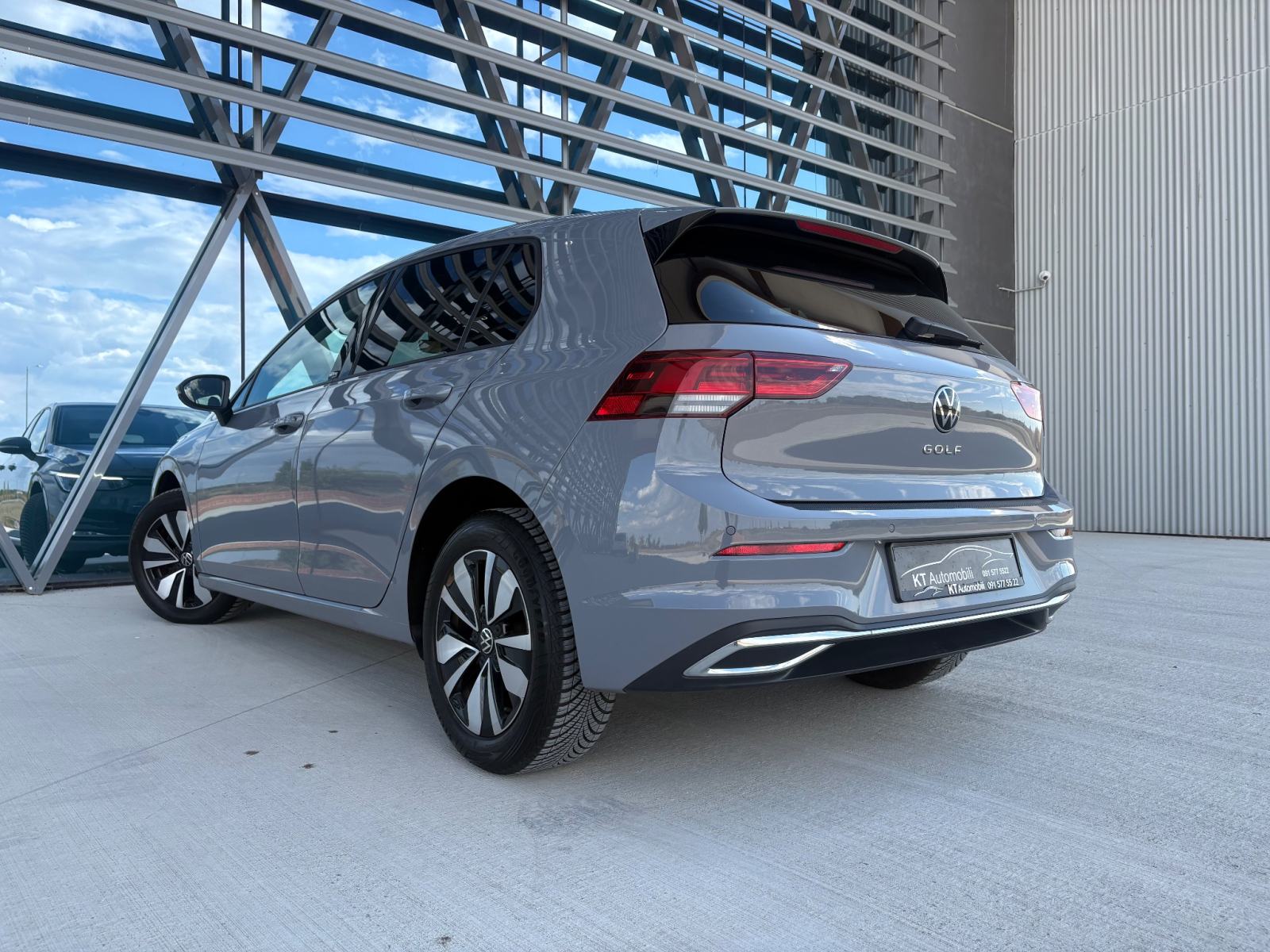 VW Golf 8 2.0 TDI 2023 65 000 km Move, fotografija 14