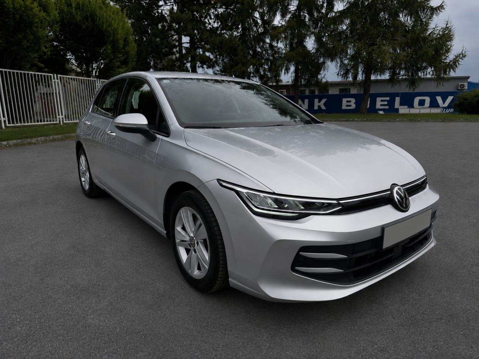 VW Golf 8 2,0 TDI 2025 god., fotografija 17