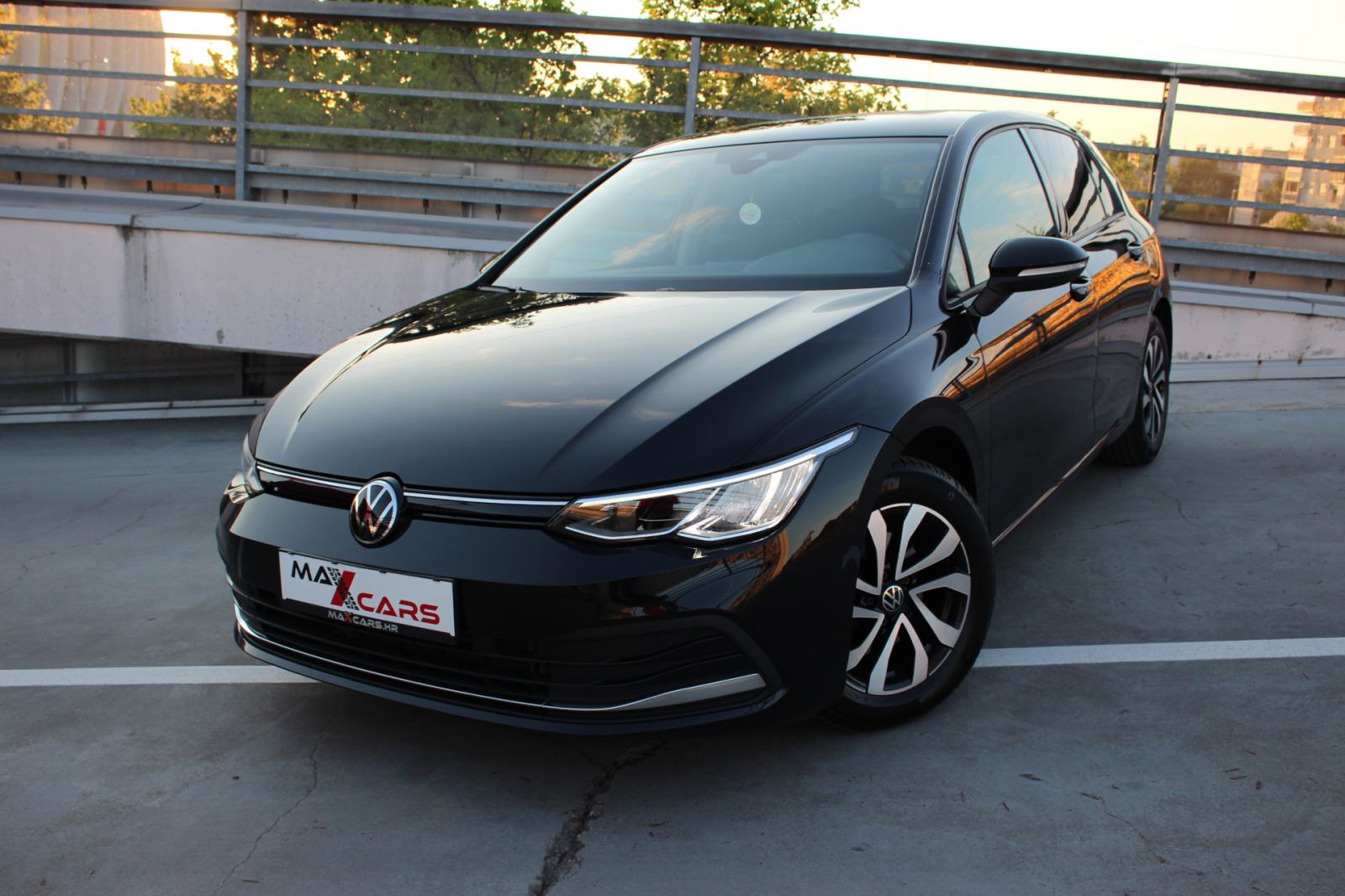 VW Golf 8 2,0 TDI Active•150ks•Kamera•Grijanje sj.•Grijanje upra.•Kuka, fotografija 14