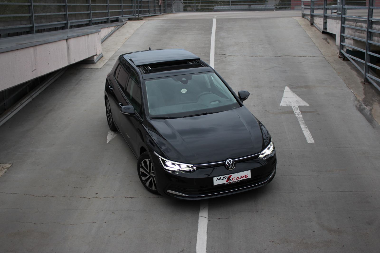 VW Golf 8 2,0 TDI Active•150ks•Kamera•Panorama•Head up•Gr.sjed.+upra, fotografija 4