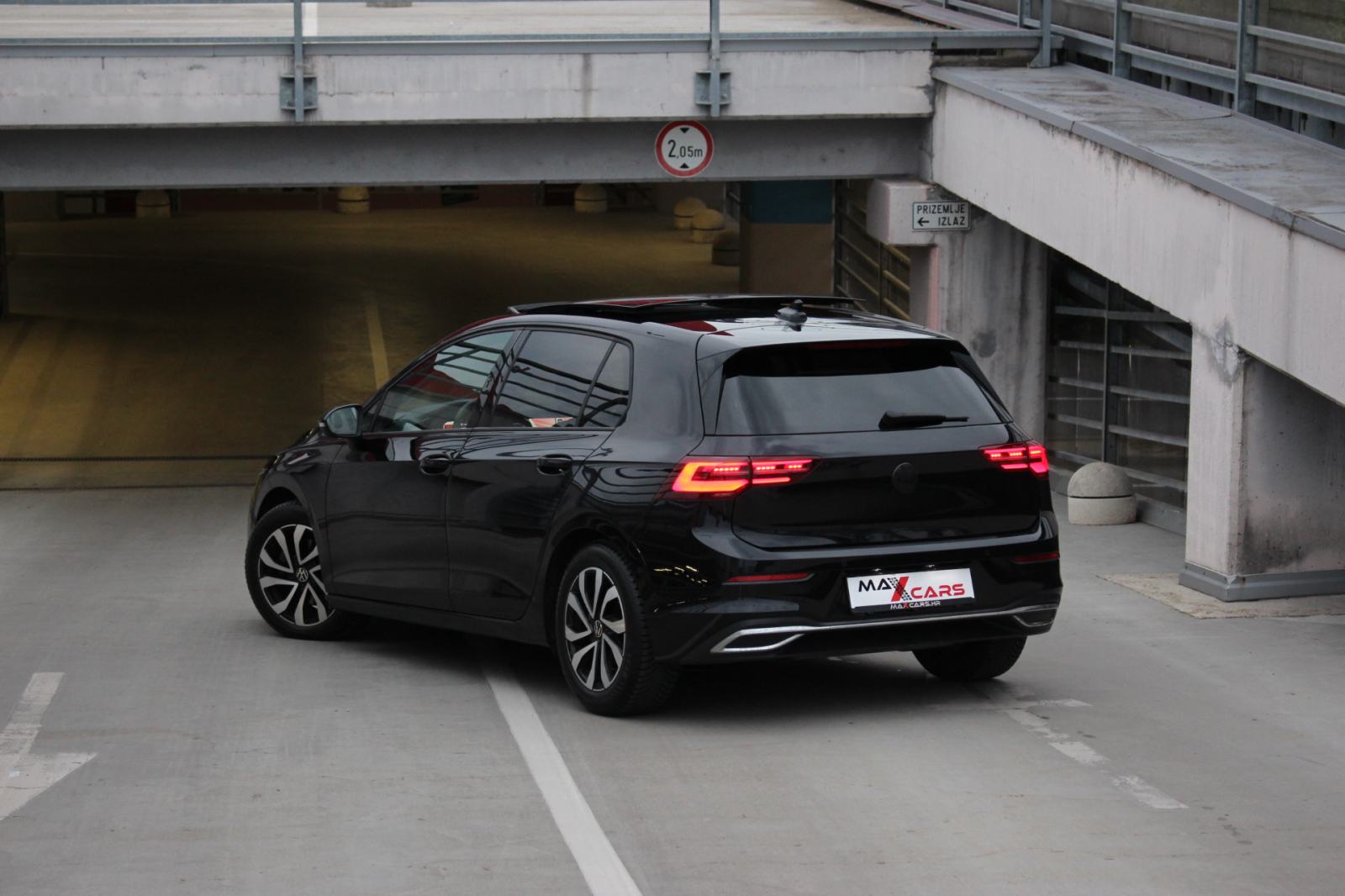 VW Golf 8 2,0 TDI Active•150ks•Kamera•Panorama•Head up•Gr.sjed.+upra, fotografija 5