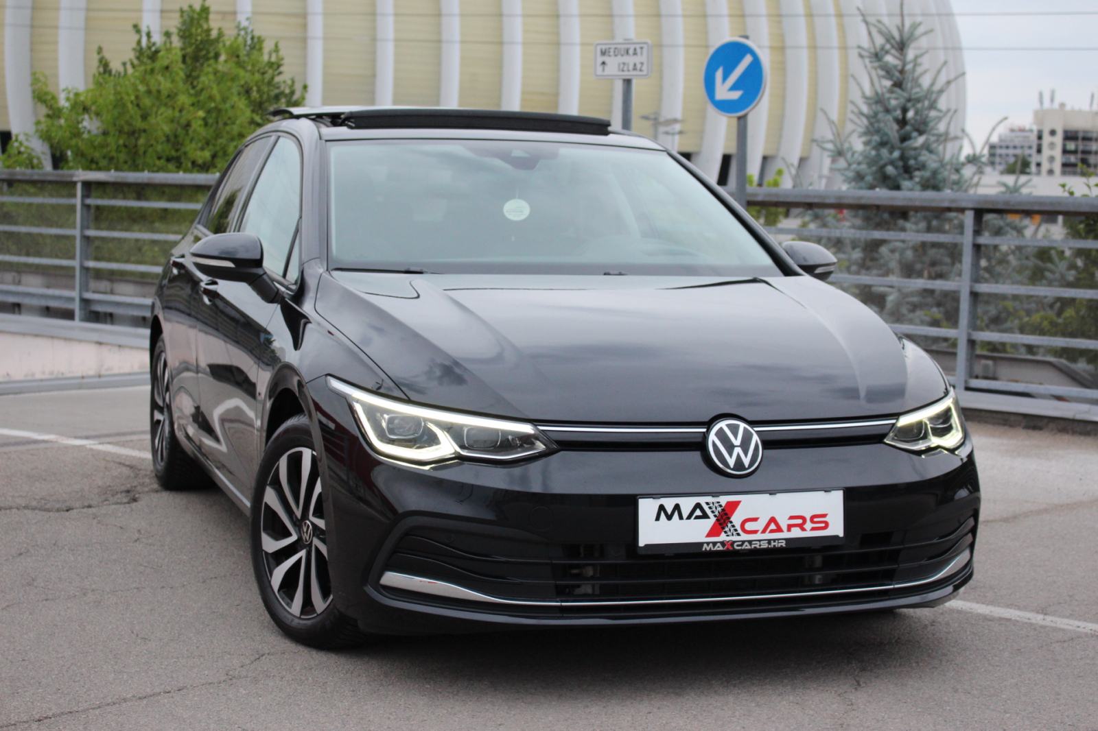 VW Golf 8 2,0 TDI Active•150ks•Kamera•Panorama•Head up•Gr.sjed.+upra, fotografija 14