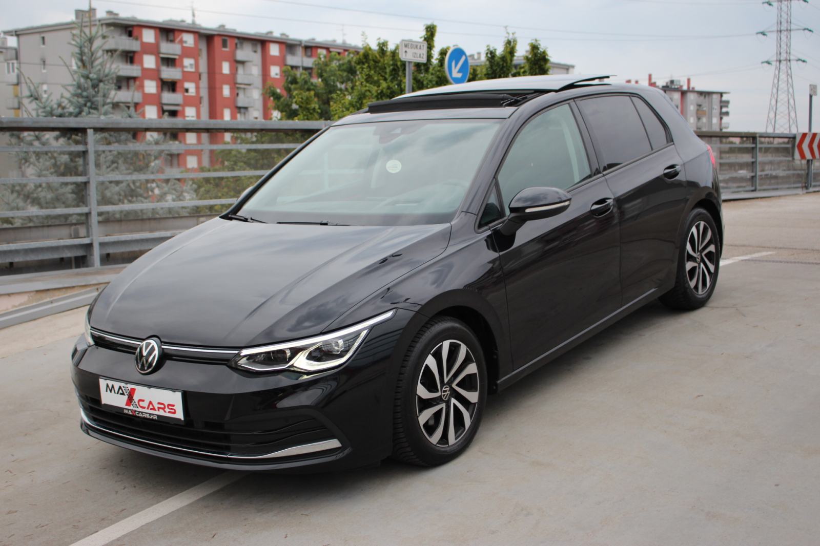 VW Golf 8 2,0 TDI Active•150ks•Kamera•Panorama•Head up•Gr.sjed.+upra, fotografija 10