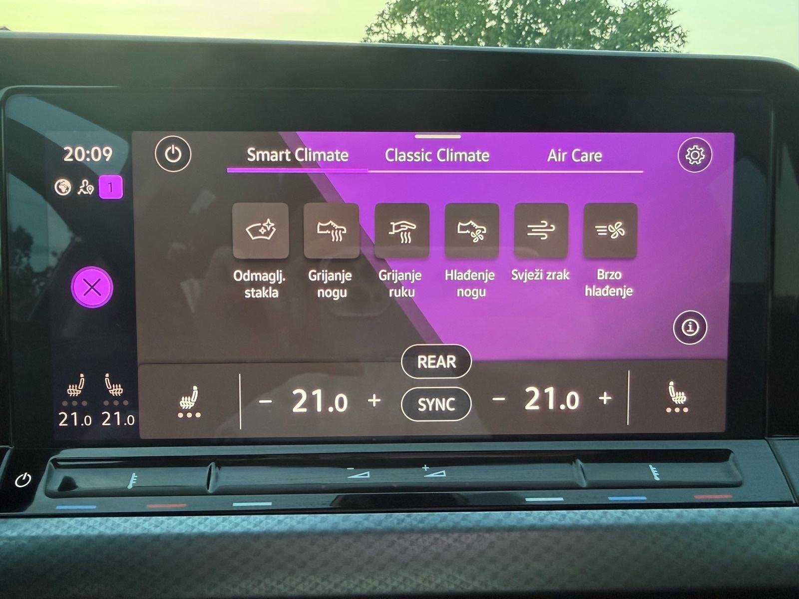 VW Golf 8 2,0 TDI ACTIVE automatik, fotografija 13