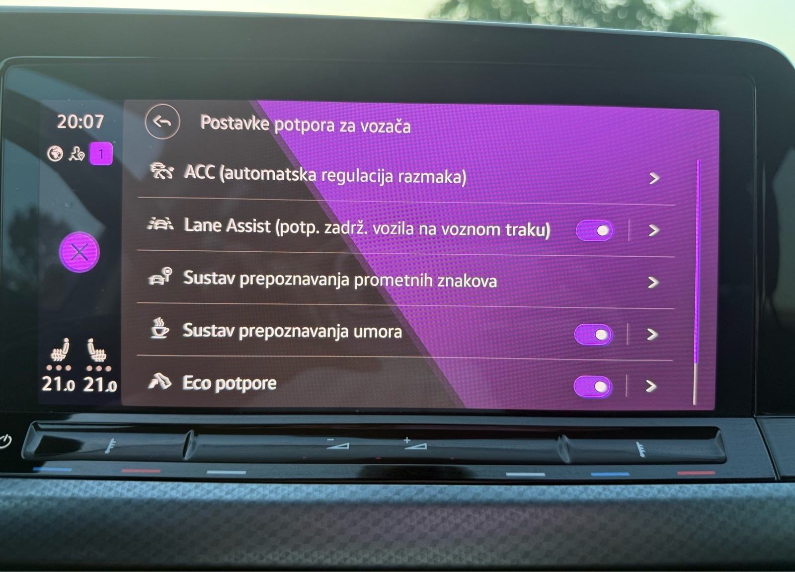 VW Golf 8 2,0 TDI ACTIVE automatik, fotografija 10