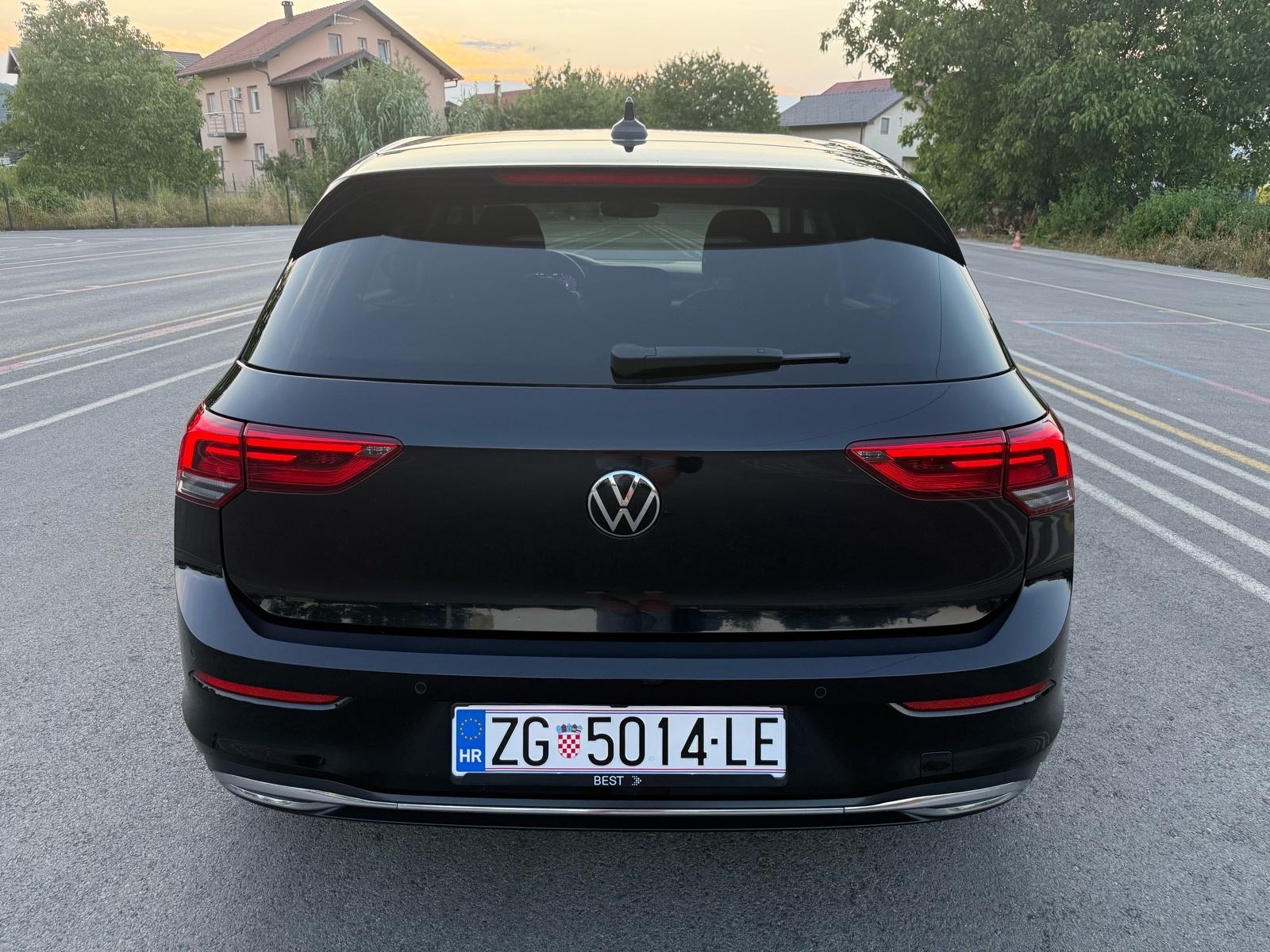 VW Golf 8 2,0 TDI ACTIVE automatik, pogled izvana - slika 5