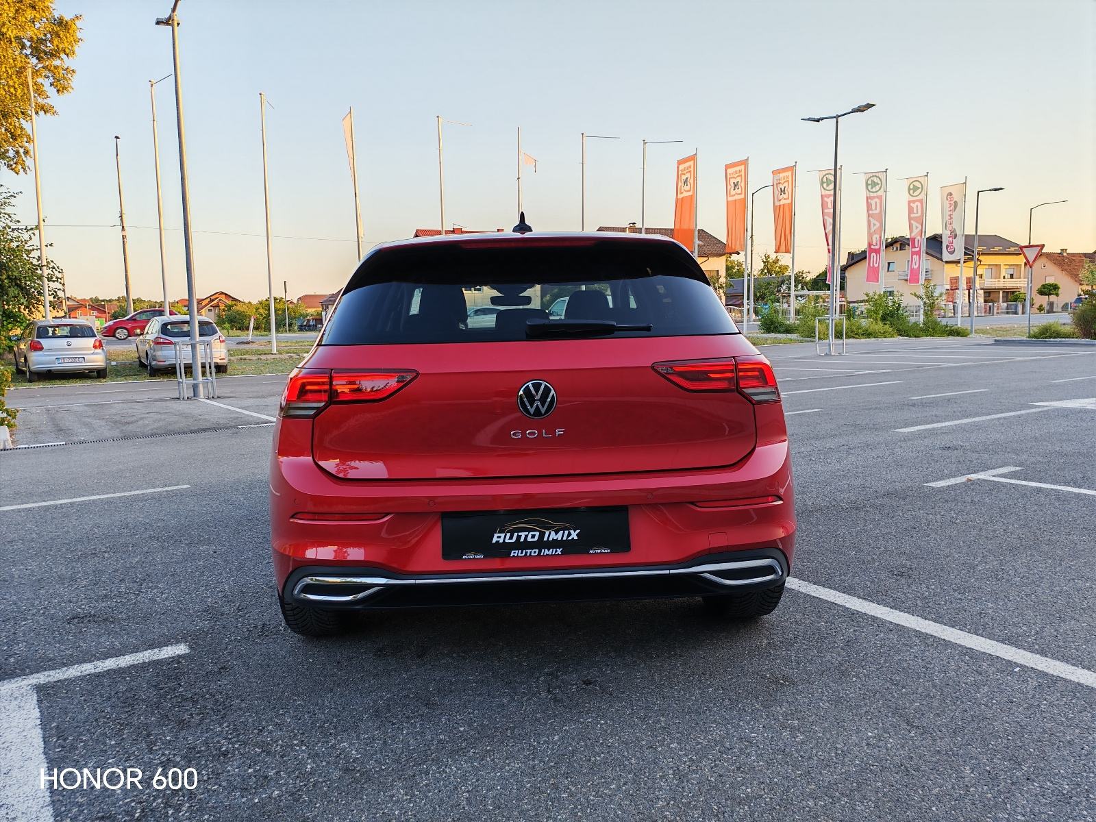 VW Golf 8 2,0 TDI *ACTIVE*LED, NAVI, ACC.., fotografija 4