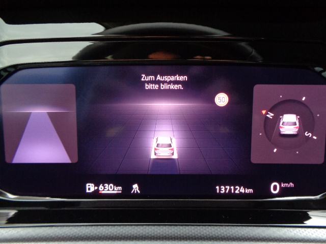 VW Golf 8 2,0 TDI Active/Nav/Virt/LED/Temp+/GrSj+Upr/LanAs/MrK/PaAs/.., fotografija 13