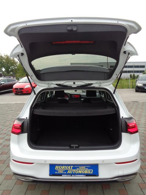 VW Golf 8 2,0 TDI Active/Nav/Virt/LED/Temp+/GrSj+Upr/LanAs/MrK/PaAs/.., fotografija 7