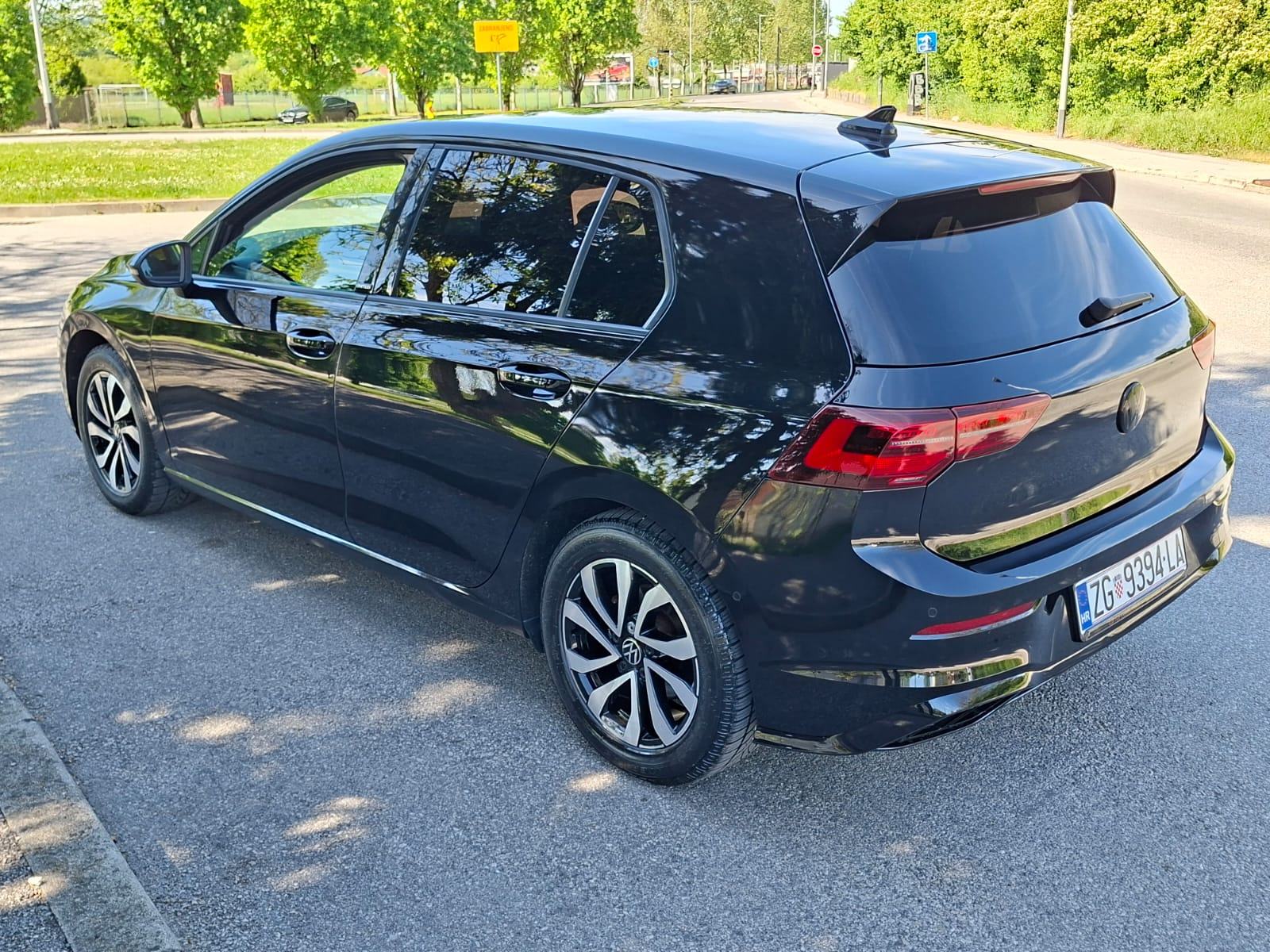VW Golf 8 2,0 TDI-DSG // 117tkm // reg 04/27""KAMERA""VIRT KOKPIT, fotografija 5