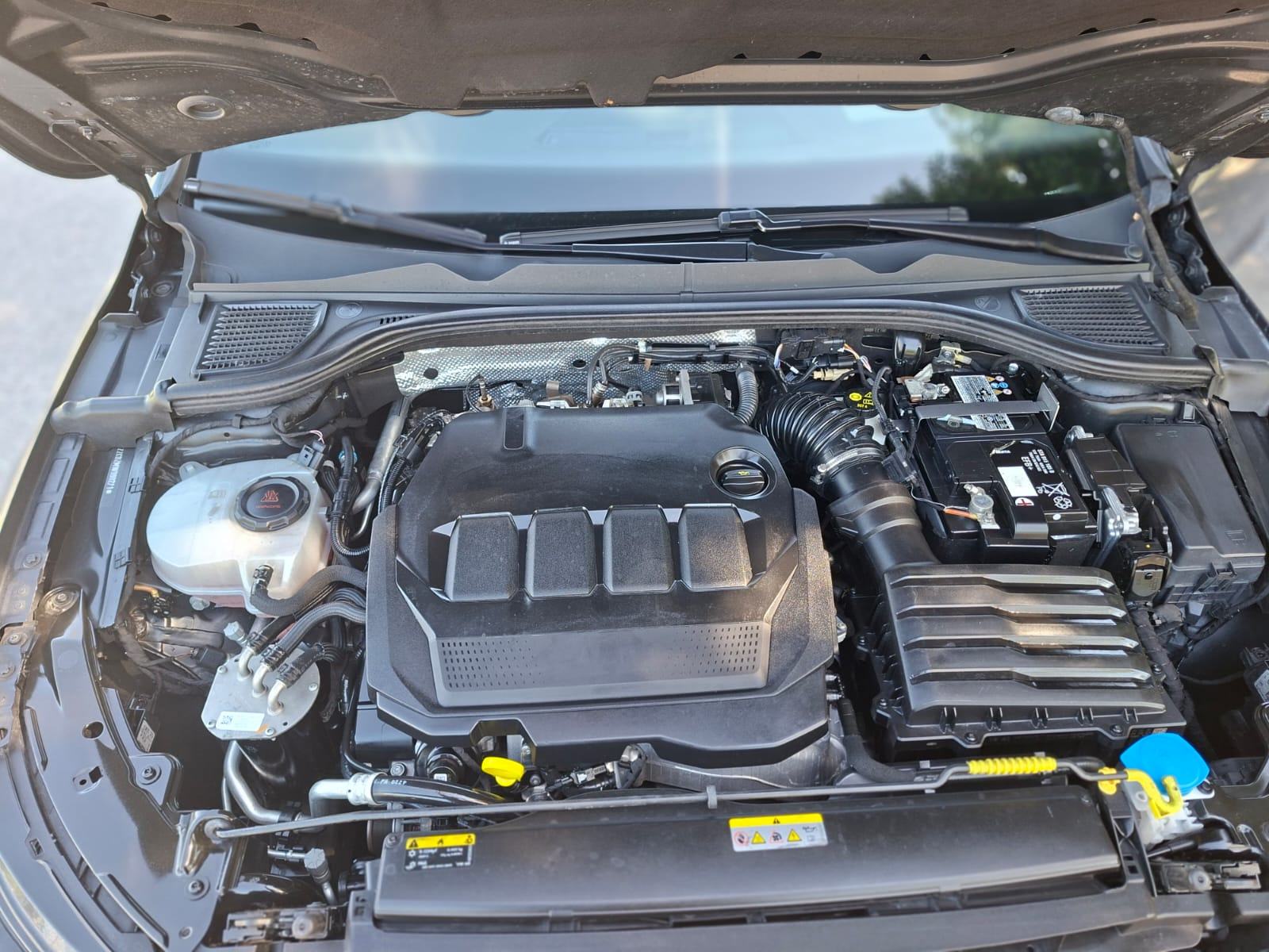 VW Golf 8 2,0 TDI-DSG // 117tkm // reg 04/27""KAMERA""VIRT KOKPIT, fotografija 18