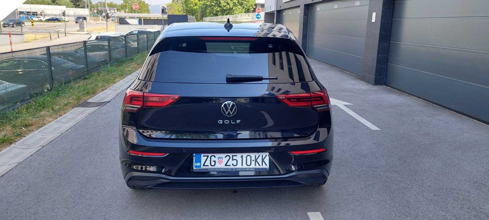 VW Golf 8 2,0 TDI automatik (Navigacija, Kamera i dosta druge opreme), fotografija 7