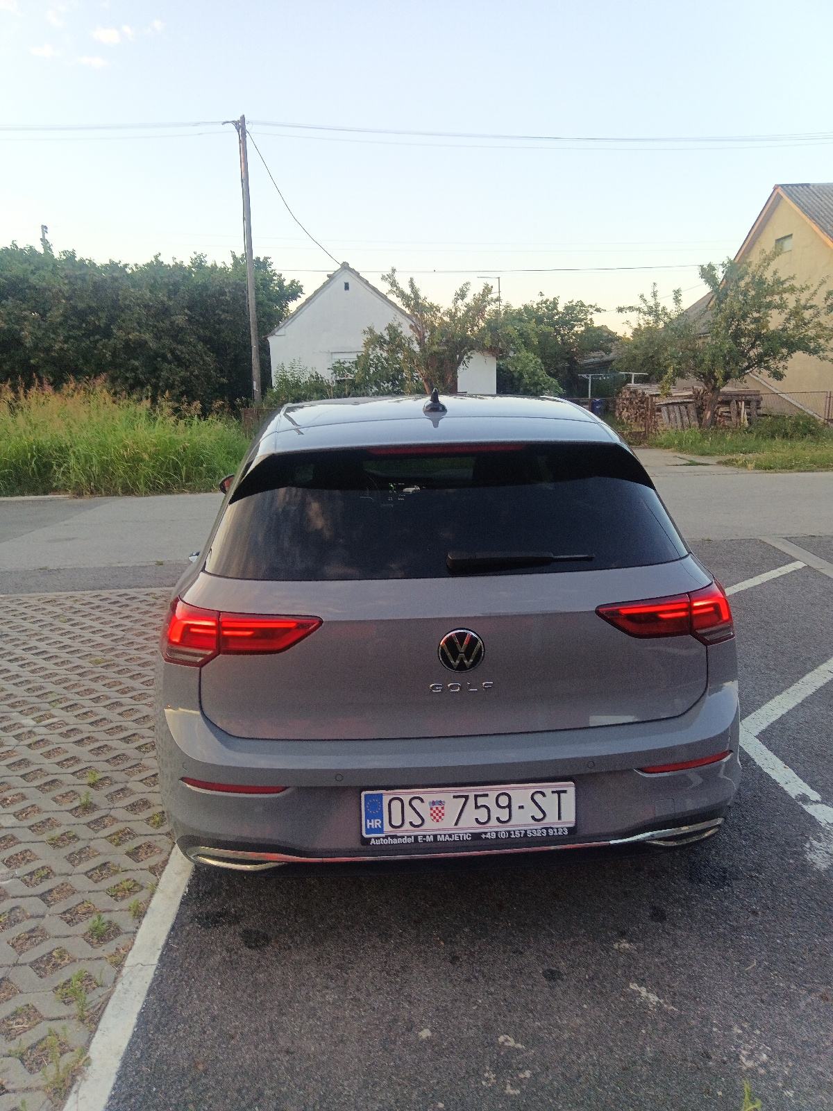 VW Golf 8 2,0 TDI automatik registriran god.dana, fotografija 4