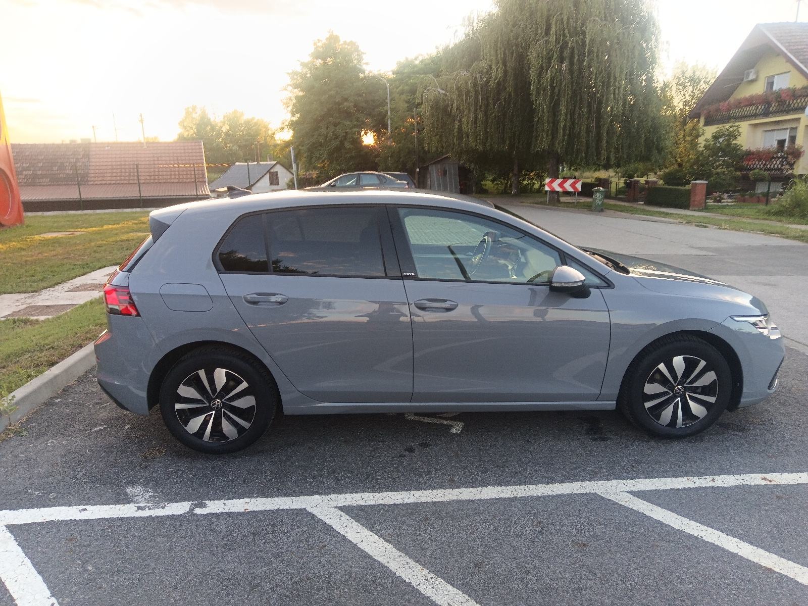 VW Golf 8 2,0 TDI automatik registriran god.dana, fotografija 6