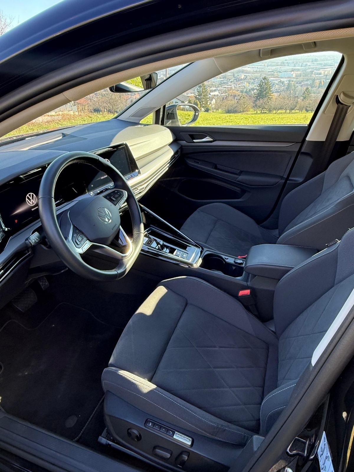 VW Golf 8 2,0 TDI automatik, fotografija 8