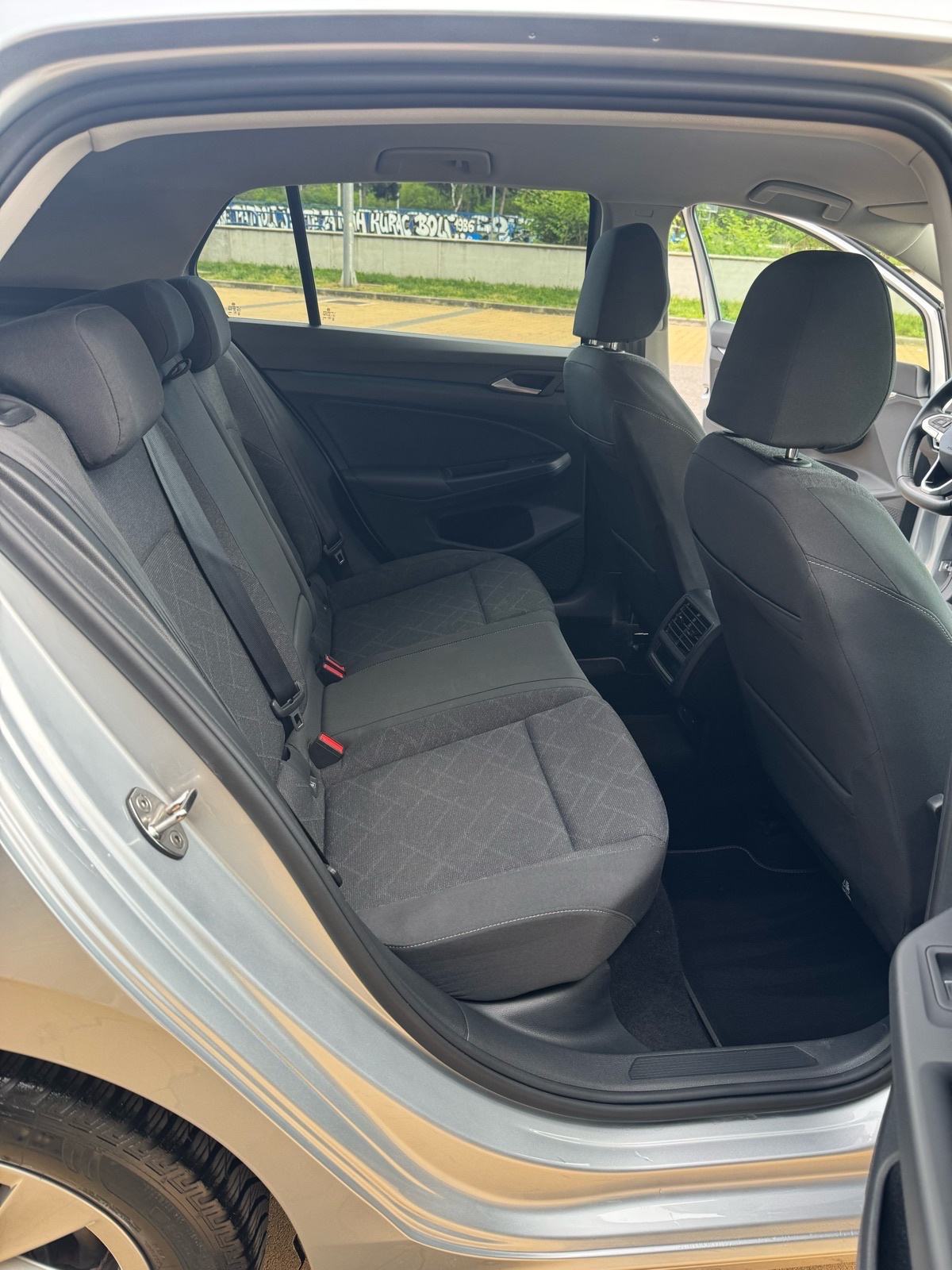 VW GOLF 8 2,0 TDI AUTOMATIK, fotografija 12