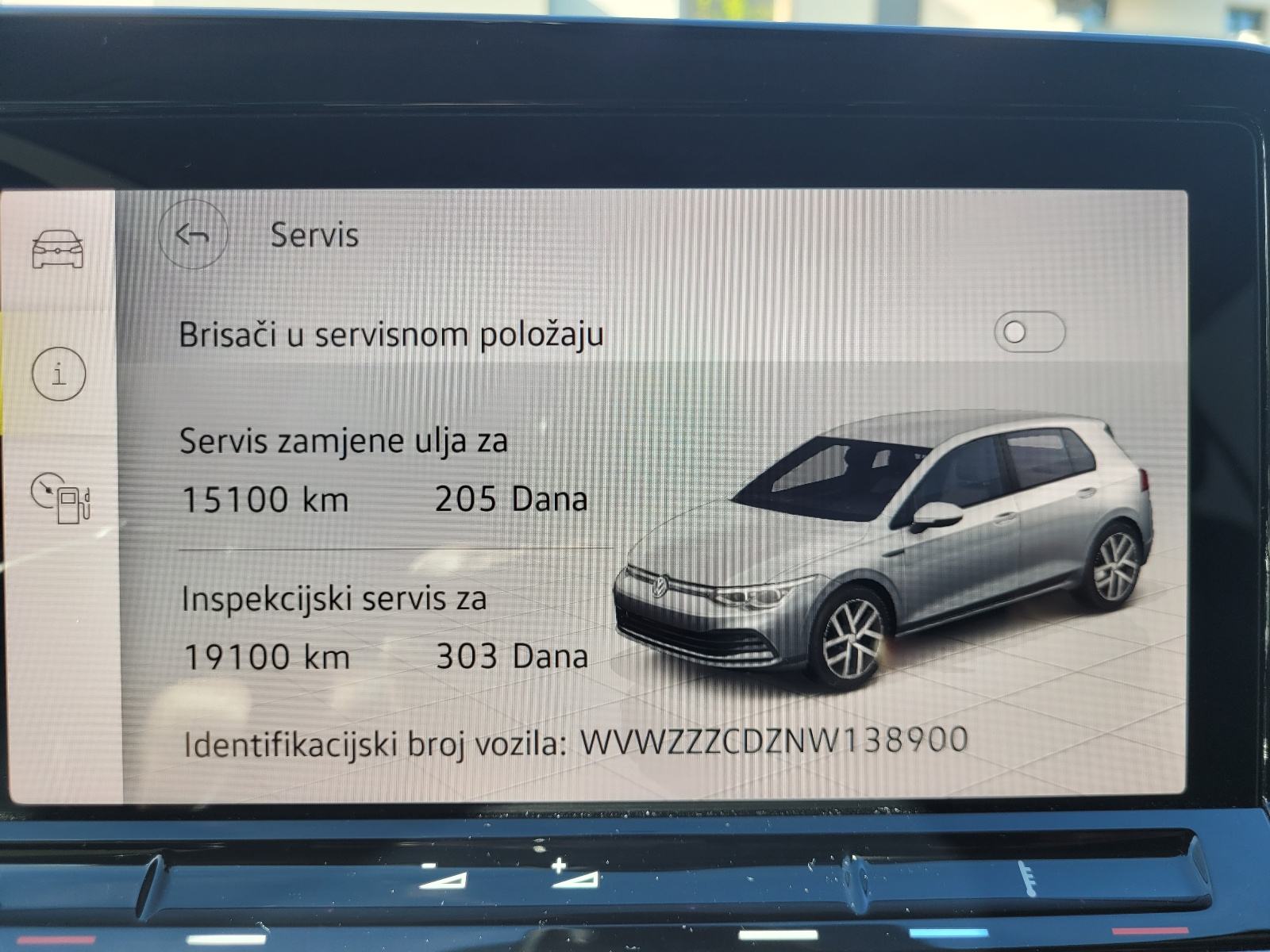 VW Golf 8 2,0 TDI automatik, fotografija 8