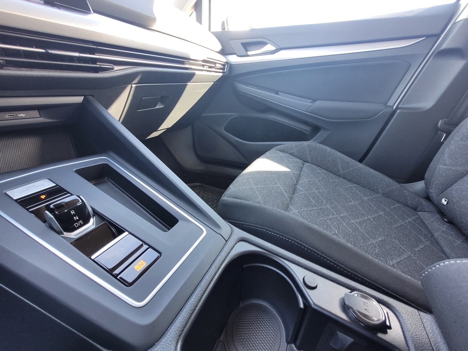VW Golf 8 2,0 TDI automatik, fotografija 11