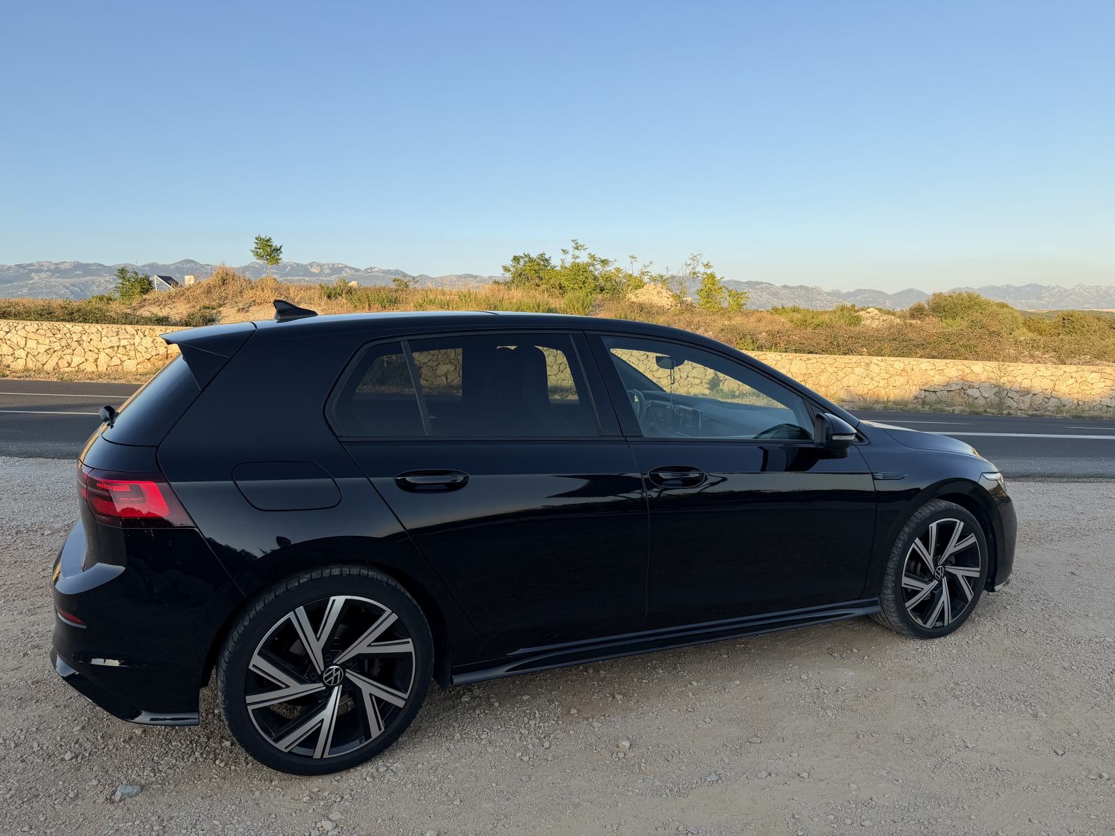 VW Golf 8 2,0 TDI automatik, fotografija 3