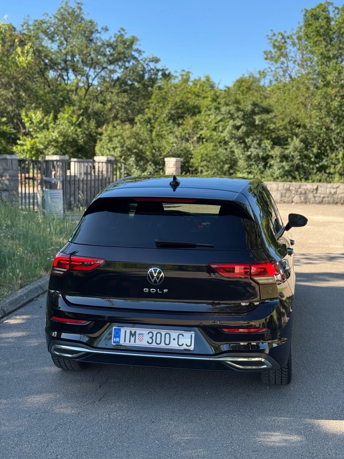 VW Golf 8 2,0 TDI automatik, fotografija 3