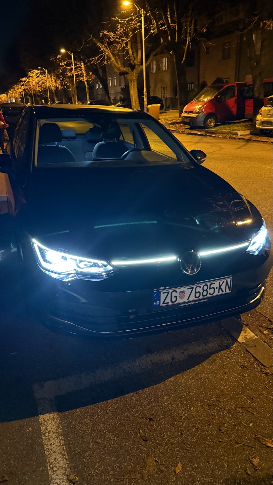 VW Golf 8 2,0 tdi, dsg,150ks, ACTIVE, automatik,TVORNIČKO JAMSTVO 5 g., fotografija 2