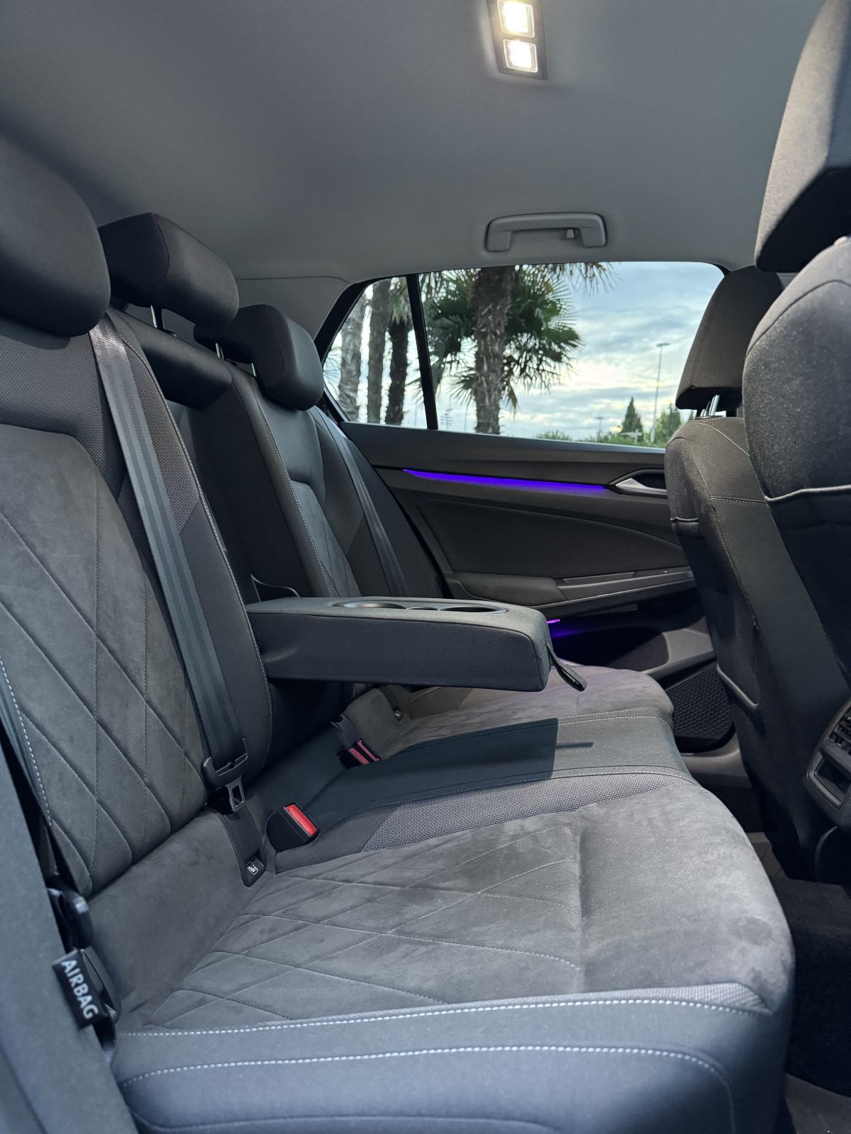 VW Golf 8 2,0 TDI DSG – 75tkm, ACC, PDC, Virtual Cockpit, Alcantara, fotografija 18
