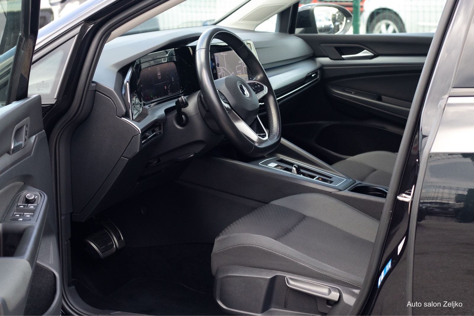 VW Golf 8 2,0 TDI DSG ••ACTIVE•• u sustavu PDV-a | navi | kamera, fotografija 7