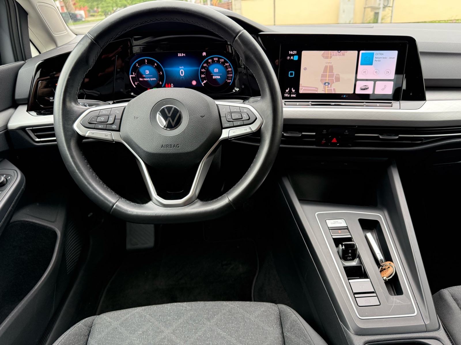 VW Golf 8 2.0 TDI - DSG - GOD 2020 - LED - Servisna - 141 tkm, fotografija 12