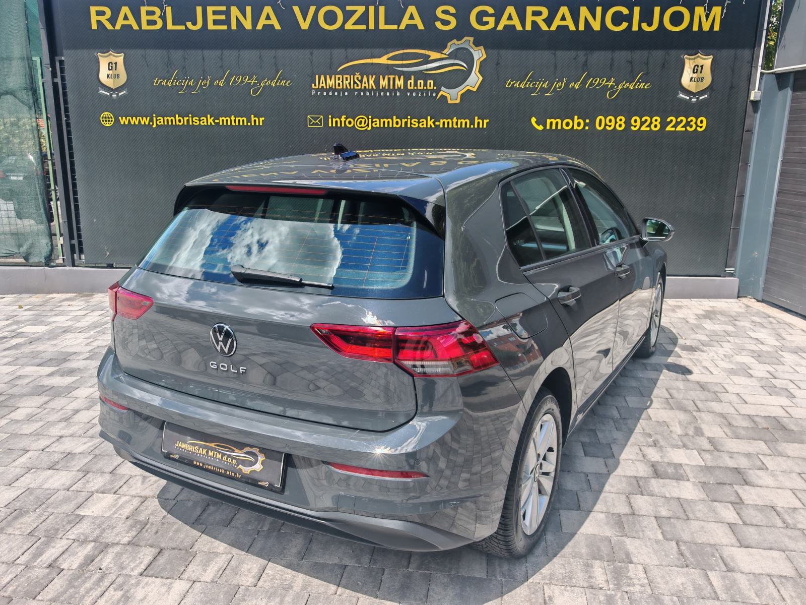 ⭐VW Golf 8 2,0 TDI DSG◽LANE ASSIST◽ACC◽AMBILIGHT◽JAMSTVO✔️⭐, fotografija 7