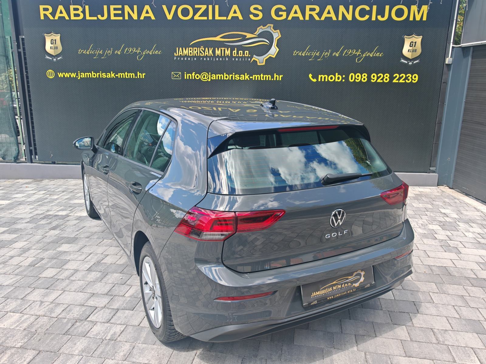 ⭐VW Golf 8 2,0 TDI DSG◽LANE ASSIST◽ACC◽AMBILIGHT◽JAMSTVO✔️⭐, fotografija 5