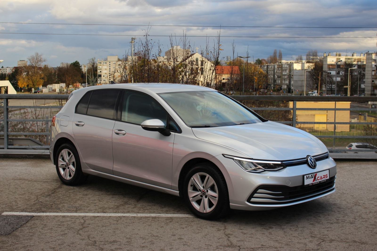 VW Golf 8 2,0 TDI DSG Life•Automatik•110kw/150ks•Navigacija•Grij.sjed, fotografija 19